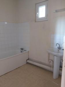 Louer Appartement 49 m2 Nimes