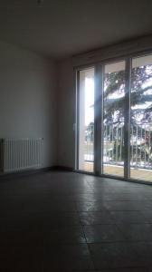 For rent Begles 1 room 34 m2 Gironde (33130) photo 1