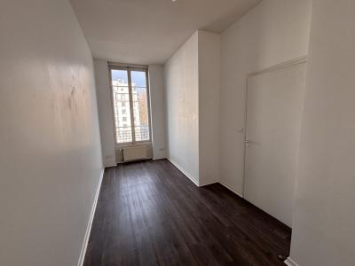 For rent Lyon-6eme-arrondissement 3 rooms 62 m2 Rhone (69006) photo 3