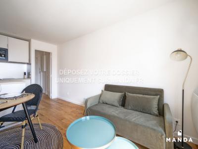 Annonce Location Appartement Paris-18eme-arrondissement 75