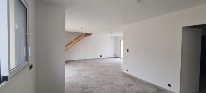 For sale Clisson 4 rooms 107 m2 Loire atlantique (44190) photo 2