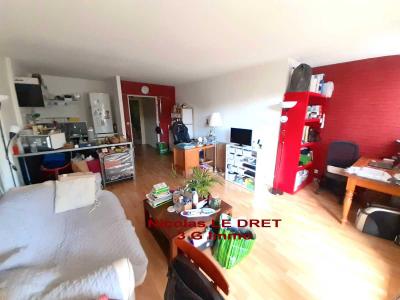 For sale Orleans 2 rooms 47 m2 Loiret (45100) photo 2