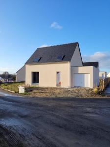 For sale Mellac 5 rooms 78 m2 Finistere (29300) photo 0