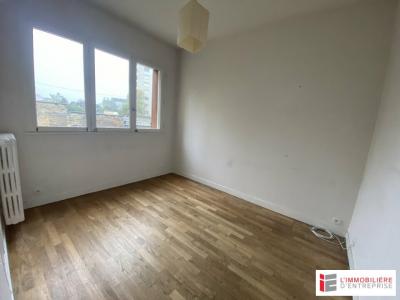 For rent Rennes 75 m2 Ille et vilaine (35000) photo 3