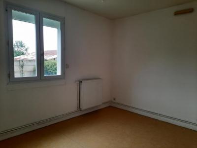 For rent Montgivray 4 rooms 113 m2 Indre (36400) photo 4