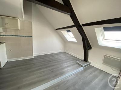 For rent Pont-sainte-maxence 1 room 17 m2 Oise (60700) photo 1