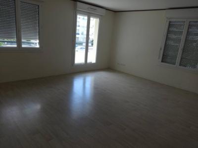 Louer Appartement Val-de-reuil 740 euros