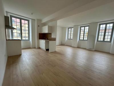 For rent Compiegne 4 rooms 111 m2 Oise (60200) photo 0