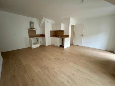 For rent Compiegne 3 rooms 66 m2 Oise (60200) photo 0