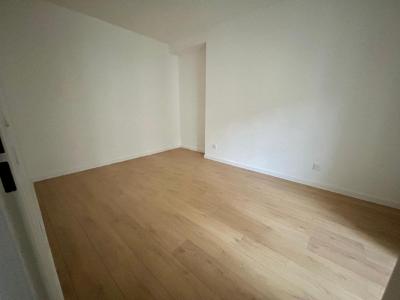 For rent Compiegne 2 rooms 44 m2 Oise (60200) photo 3