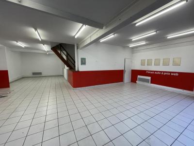 Louer Local commercial Tatinghem 10200 euros