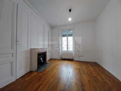 For rent Lyon-3eme-arrondissement 2 rooms 49 m2 Rhone (69003) photo 0