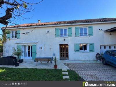 For sale 9 rooms 270 m2 Charente (16230) photo 1