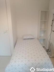 For rent Montereau-fault-yonne 1 room 12 m2 Seine et marne (77130) photo 0