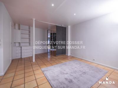 Annonce Location Appartement Paris-18eme-arrondissement 75