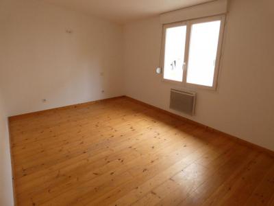 For rent Agen 3 rooms 80 m2 Lot et garonne (47000) photo 3