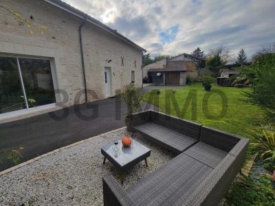 For sale Beaumont 8 rooms 183 m2 Vienne (86490) photo 1