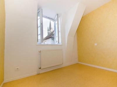 Louer Appartement 84 m2 Bourbon-lancy