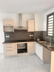 Annonce Location 3 pices Appartement Saint-denis-chaudron 974