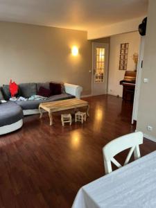 For rent Plessis-trevise 3 rooms 86 m2 Val de Marne (94420) photo 4