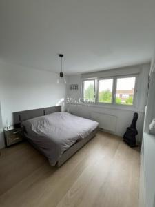 For sale Perenchies 6 rooms 102 m2 Nord (59840) photo 3