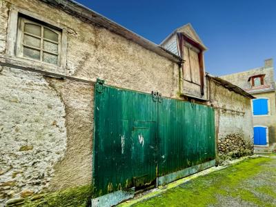 For sale Arreau 1 room 160 m2 Hautes pyrenees (65240) photo 0