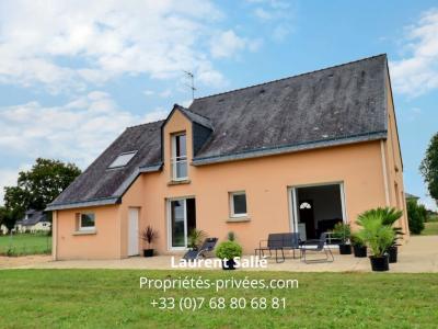 For sale Serent 6 rooms 135 m2 Morbihan (56460) photo 0