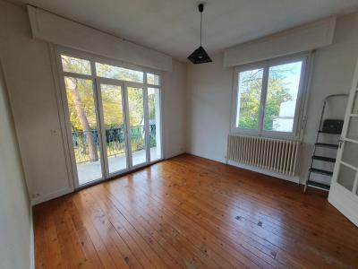 For sale Bourges 8 rooms 170 m2 Cher (18000) photo 4