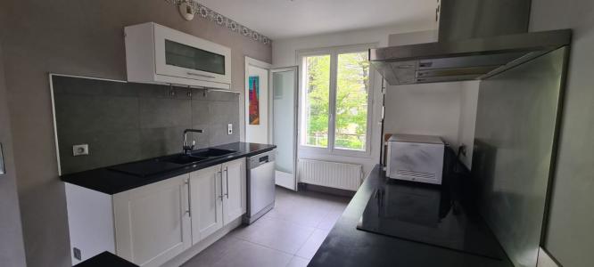 For sale 3 rooms 70 m2 Savoie (73000) photo 3