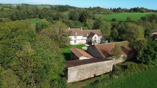 For sale Etouars 6 rooms 296 m2 Dordogne (24360) photo 1