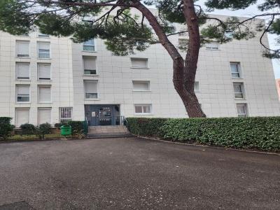 For sale Port-de-bouc 4 rooms 87 m2 Bouches du Rhone (13110) photo 1