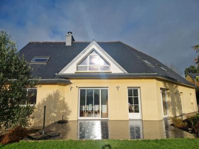 For sale Guipavas 7 rooms 165 m2 Finistere (29490) photo 0