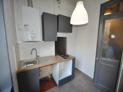 For rent Lyon-3eme-arrondissement 2 rooms 54 m2 Rhone (69003) photo 4