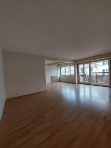 For rent Bougival 5 rooms 125 m2 Yvelines (78380) photo 2