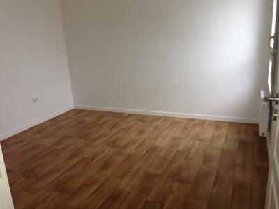 For rent Nantes 2 rooms 45 m2 Loire atlantique (44100) photo 2