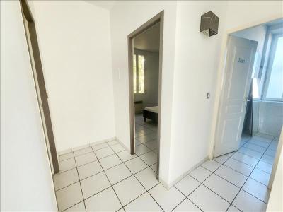 For rent Artigues-pres-bordeaux 4 rooms 107 m2 Gironde (33370) photo 3