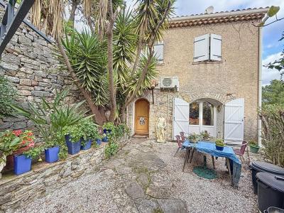 For sale Sollies-ville 6 rooms 130 m2 Var (83210) photo 0