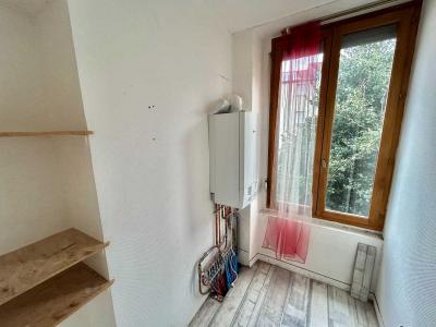 For sale Saint-chamond 6 rooms 104 m2 Loire (42400) photo 2