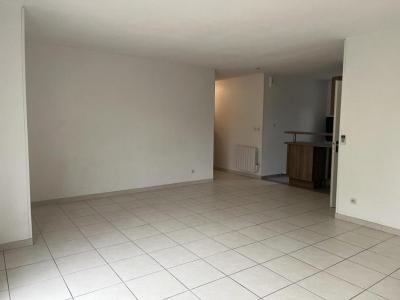 For rent Toulouse 3 rooms 63 m2 Haute garonne (31100) photo 3