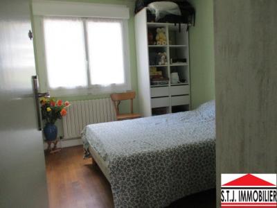 For sale Rochechouart 7 rooms 177 m2 Haute vienne (87600) photo 3