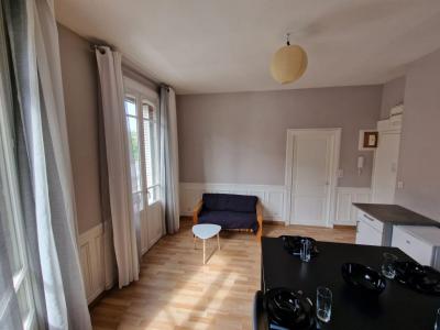 For sale PROCHE GARE 2 rooms 35 m2 Yonne (89100) photo 1