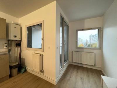 For sale 1 room 10 m2 Seine saint denis (93200) photo 3