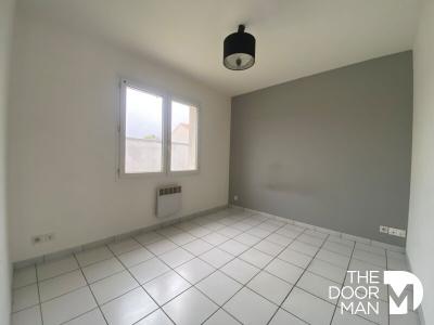 For rent Sainte-pazanne 2 rooms 31 m2 Loire atlantique (44680) photo 1