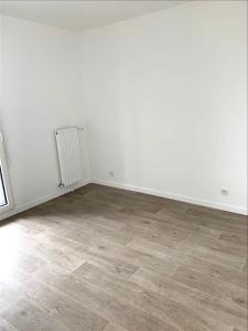 For rent Bussy-saint-georges 2 rooms 41 m2 Seine et marne (77600) photo 4