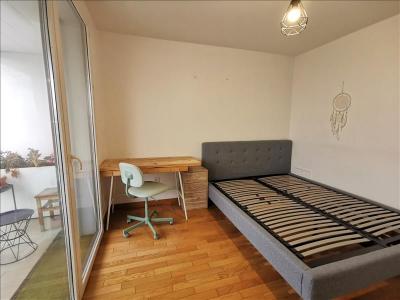 For rent Issy-les-moulineaux 2 rooms 42 m2 Hauts de Seine (92130) photo 4