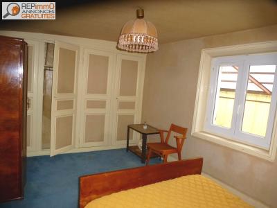 For sale Thiers 5 rooms 70 m2 Puy de dome (63300) photo 3