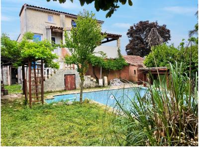 For sale Aubenas 10 rooms 175 m2 Ardeche (07200) photo 1