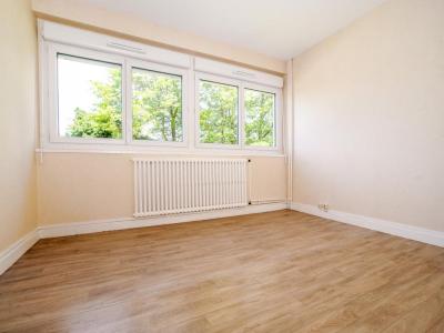 Louer Appartement 39 m2 Bourbon-lancy