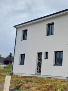 For sale Dampierre-au-temple 110 m2 Marne (51400) photo 0