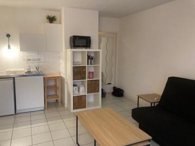 Louer Appartement 27 m2 Talence